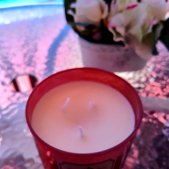 Scented candles - Picture 3 of 4